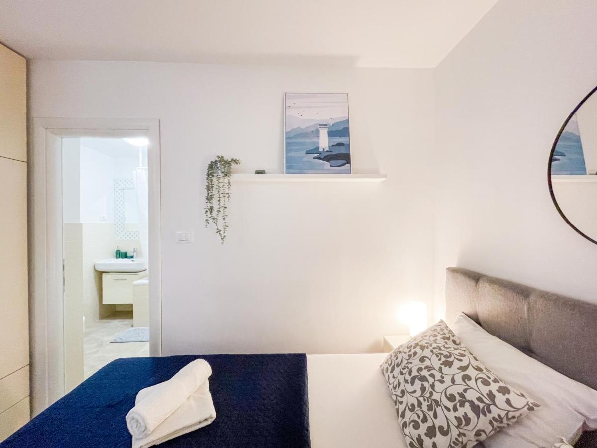 Apartment Zenta With Free Private Parking Split Exterior photo