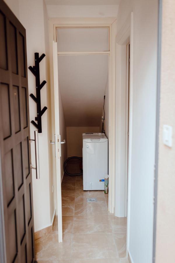 Apartment Zenta With Free Private Parking Split Exterior photo